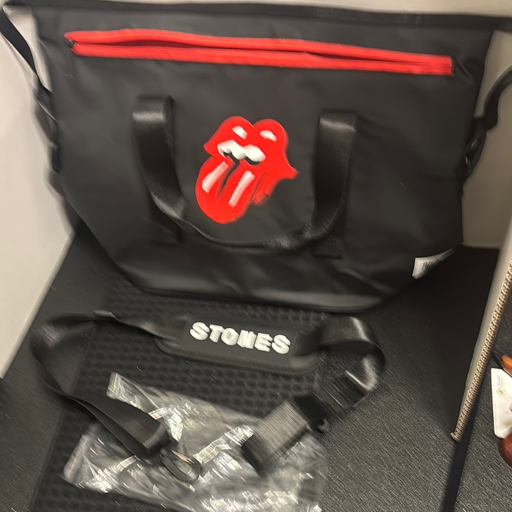 Rolling Stones no filter insulated bag